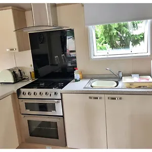  Holiday home Oakdene Forest Park Violet 1